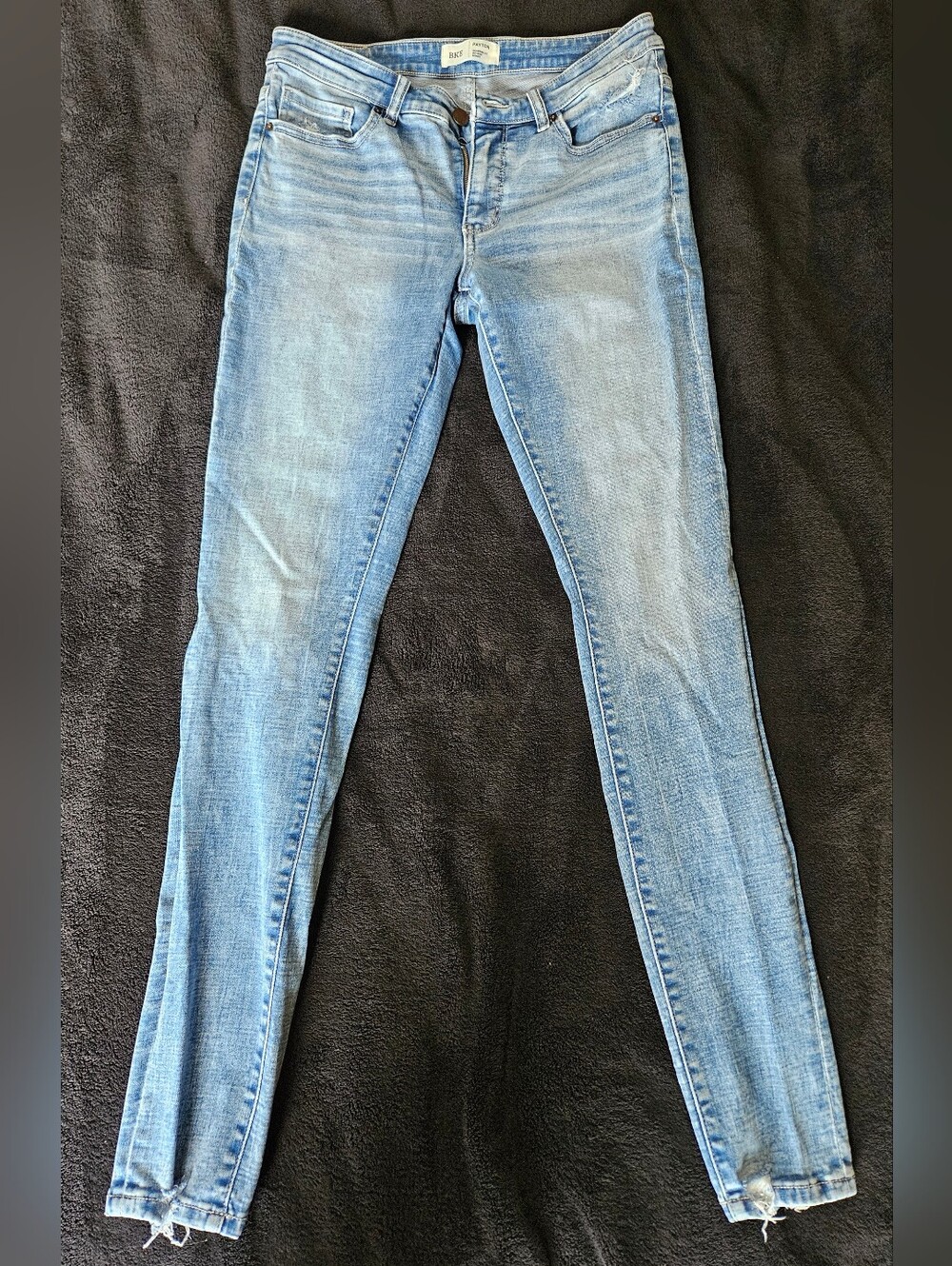 BKE Women's Payton Universal Fit Mid-Rise Light Wash Skinny Jeans